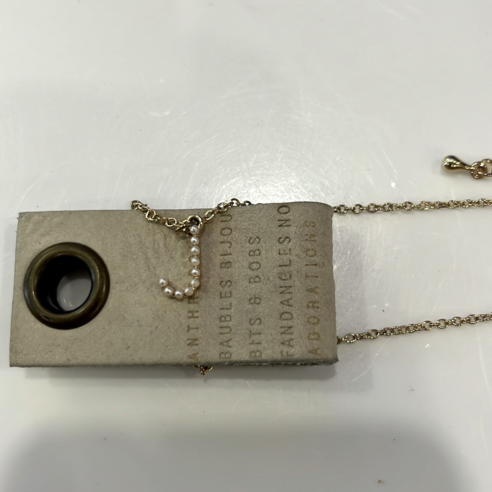 ANTHROPOLOGIE BAUBLES BIJOU BITS & BOBS LETTER “J “ FRESHWATER PEARL NECKLACE